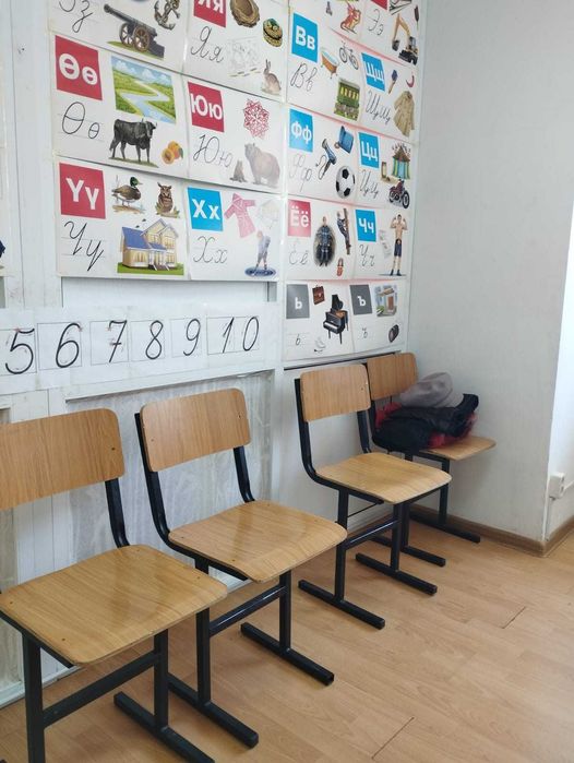 Парта орындықтарымен