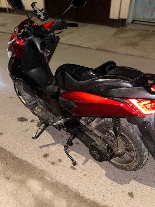 "S Max" Продается