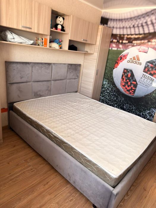 Продам кровать 160 на 200