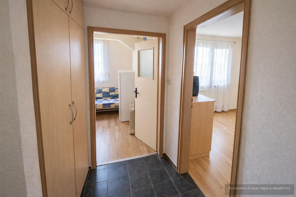 Дава се под наем Тристаен апартамент в Варна, Базар Левски - 65 кв.м за 428.91 € - Снимка #9