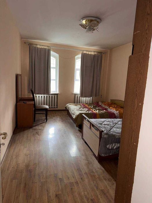 Аренда дома под хостел-гостиницу махалла Конституция 7 соток 15 комнат