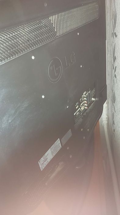 Продам телевизор