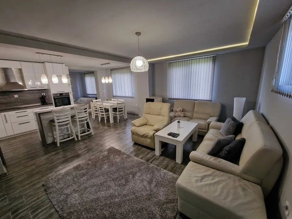 Продава се Промишлена сграда в с. Болярци, Област Пловдив - 2000 кв.м за 298 €/кв.м - Снимка #6