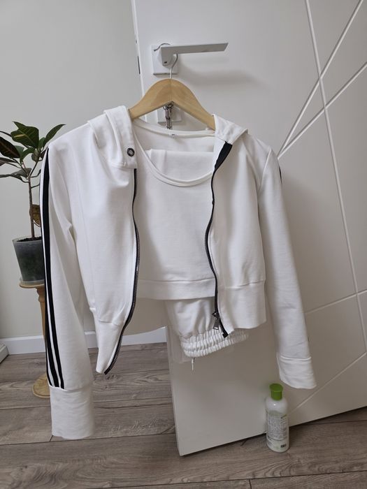 Спортивный костюм тройка