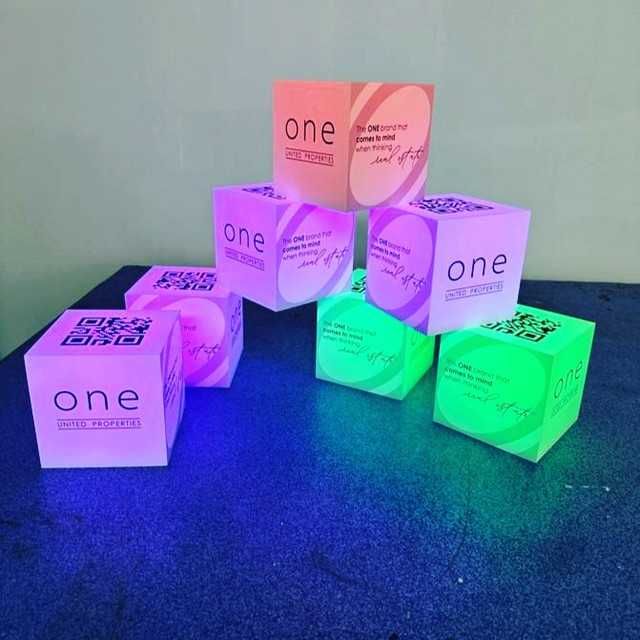 Cub plexiglas ,cub Forex,cub metal