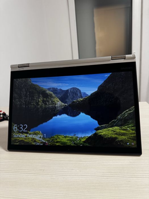 Lenovo Thinkpad 370 Yoga, Touch screen