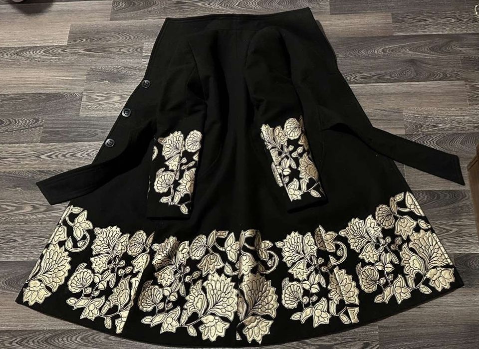 Дамско дълго палто