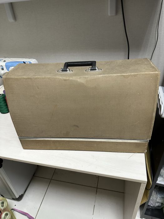 Продаётся швейная машина Veritas (СССР)