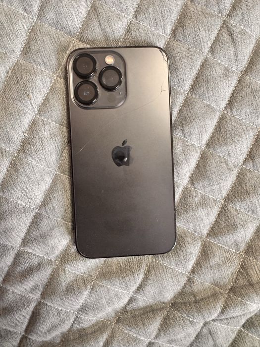 Продам Два айфона 14 pro и 13 pro