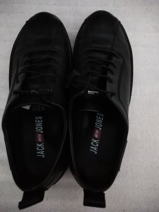 Натуральные кожаные туфли на подростка 38 размер