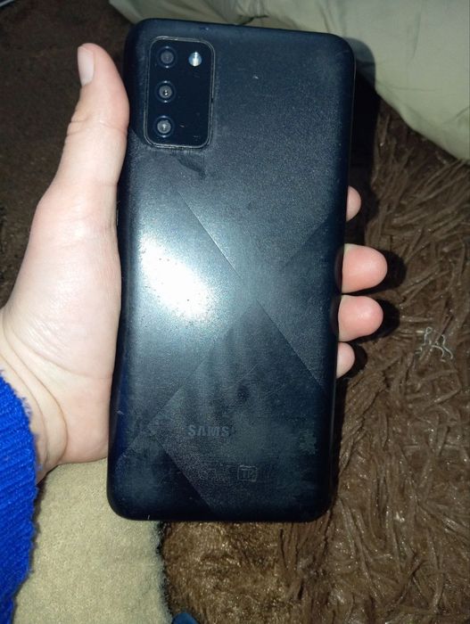 Samsung A02S sotiladi srocna omen ham bor