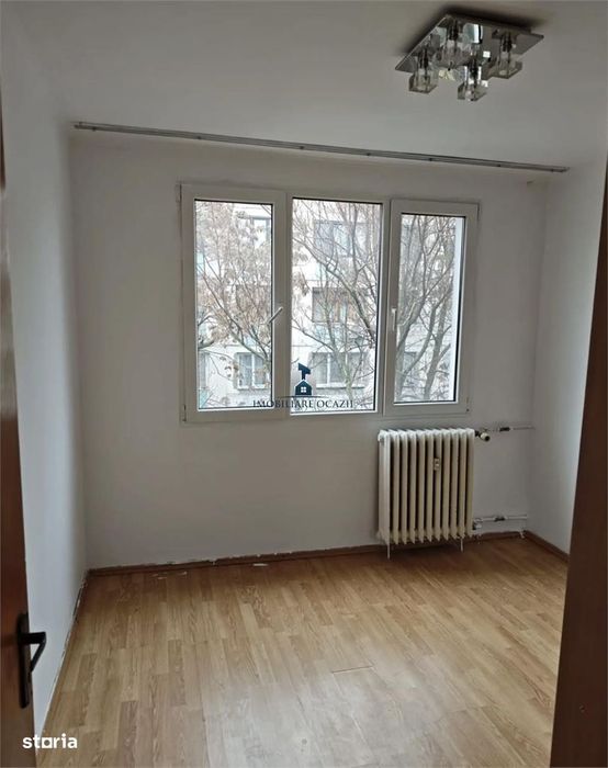 Apartament 3 Camere Semidecomandat Emil Racovita