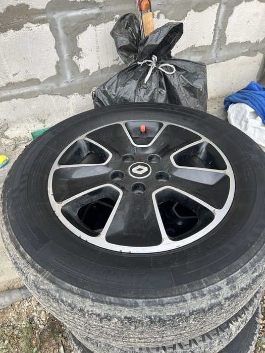 Продам диск на дастер