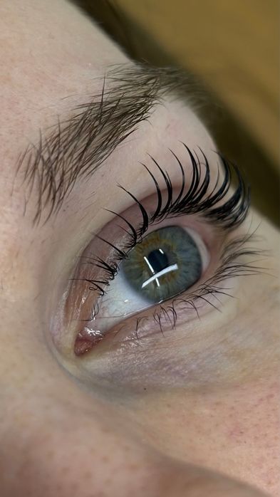 Ламинирование ресниц и бровей