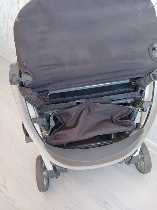 Детская коляска,Детская коляска