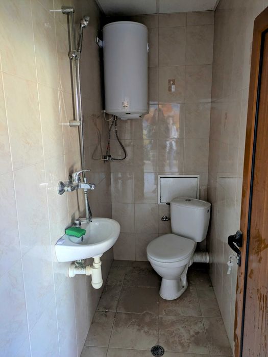 Давам под наем офис/студио в центъра на гр. Казанлък