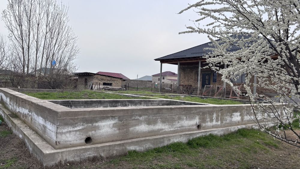 Участок 10 сот с фундаментом