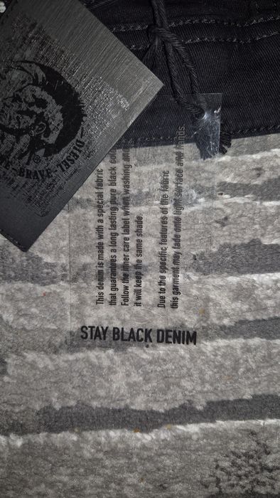 Тесни дънки Diesel