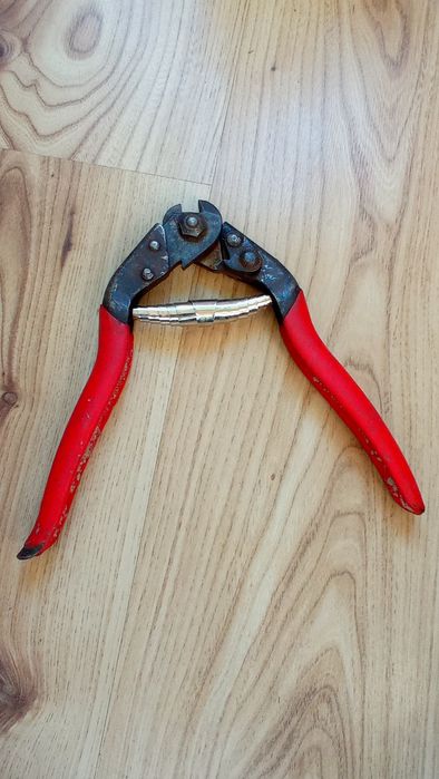 Ножица за електрически кабели FELCO C7