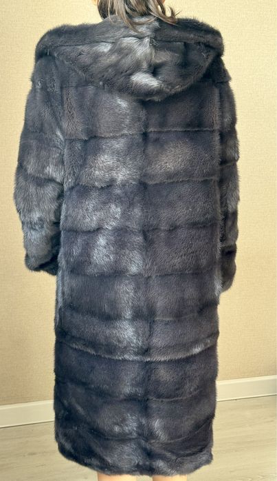 Продается норковая шуба