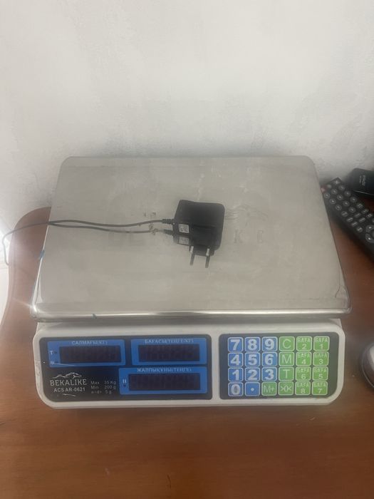 весы в отличном состоянии