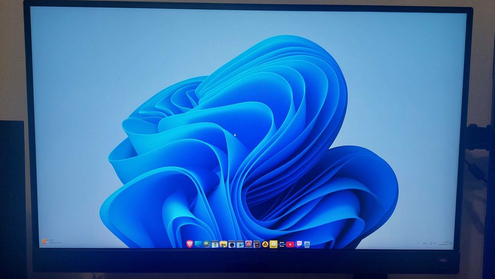 BenQ - Mobiuz EX2710Q, 27", 165Hz, 1ms, FreeSync