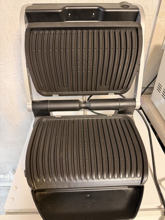 Умный электрогриль Tefal Optigrill
