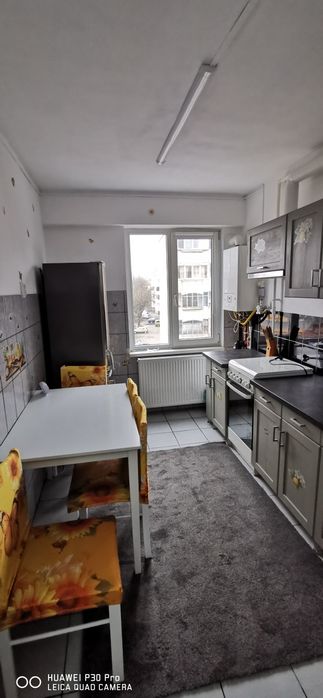 De închiriat apartament 3 camere Tudor, zona Radio