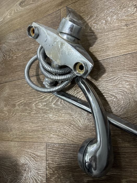 Смеситель с душем