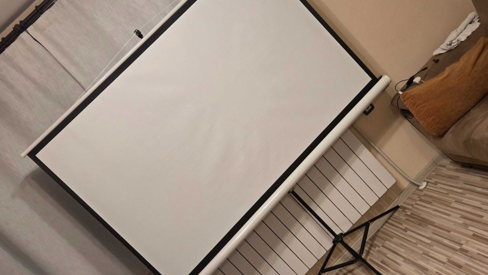 Проектор ACER XGA PJ + екран 85"