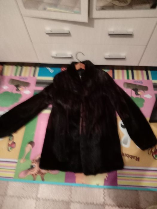 Продам шубу норковую