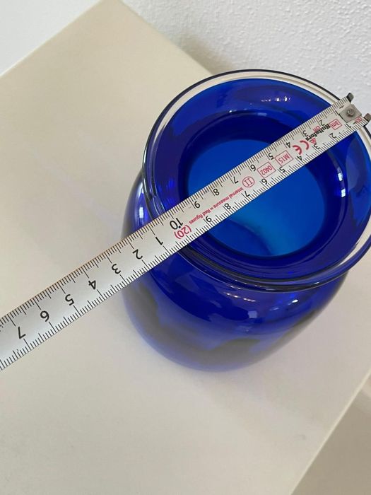 Vază Glashaus Stuttgart cristal albastru semnată, numerotată, rară