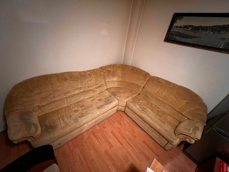 Vând 2 fotolii din lemn masiv + colțar