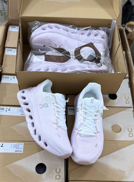 кроссовки весна -лето On cloud он клоуд