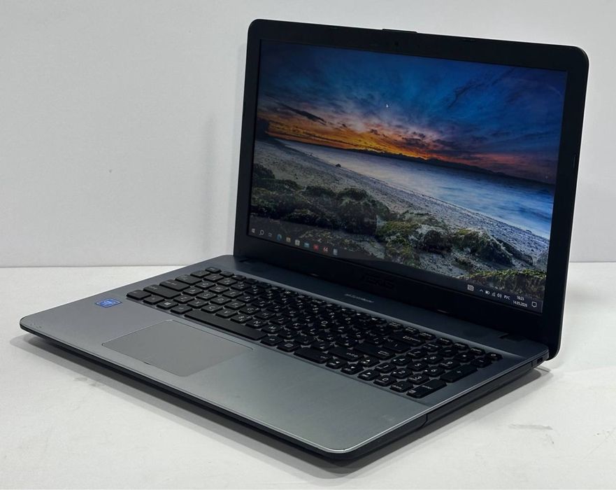 Asus celeron N3350