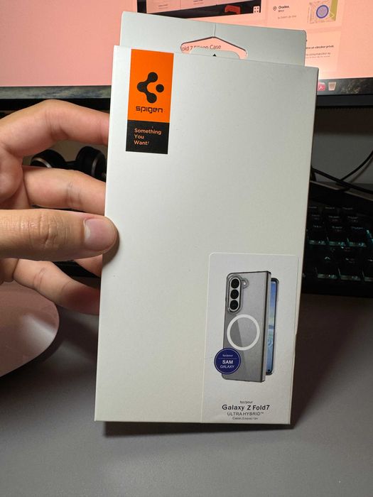 Husa Magsafe SPIGEN - Samsung Galaxy ZFold 7