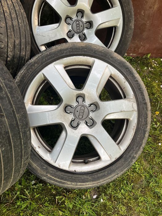 Jante Audi cu anvelope 244/45/ R17 de Vara/ Audi A3, A4, A5