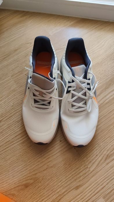 Adidași Nike Quest 5 NOI Originali - Mărimea 45 (29 cm)