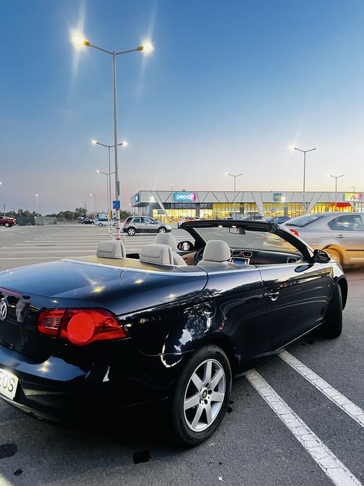 VOLKSWAGEN Eos