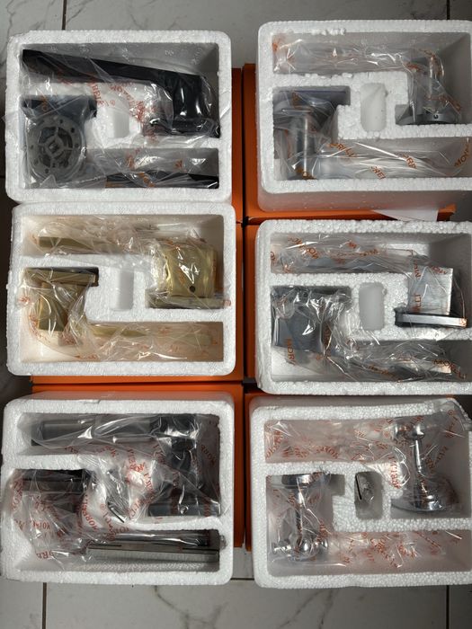 Дверные ручки продам