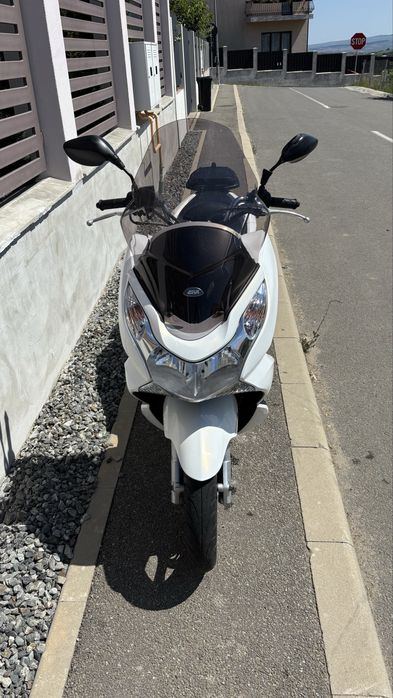 Honda pcx 125 scuter