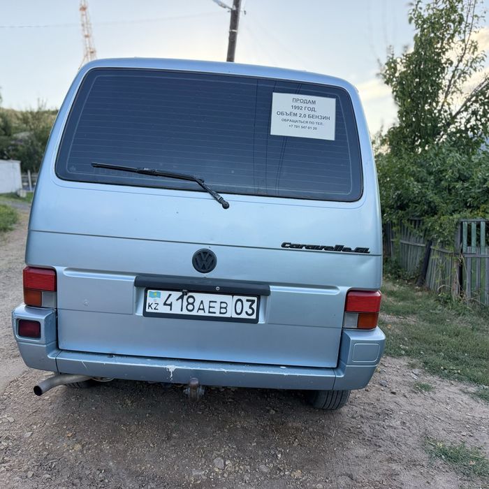 Продам Volkswagen Caravelle (минивен)