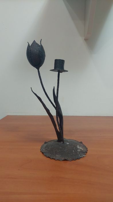 Свещник- 2бр цена 25лв