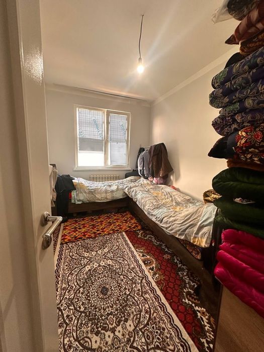 4 xonali uy sotiladi Sardobada