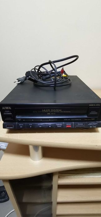 Vând video Aiwa funcțional