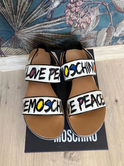 Сандали Love Moschino
