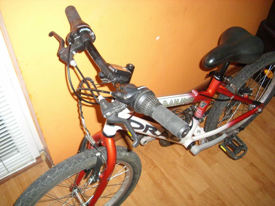 Изгодно! АЛУМИНИЕВ Детски велосипед,колело ДРАГ/ DRAG 20" със скороси! Перфектен