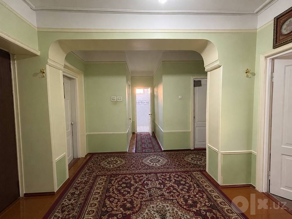 Продажа квартиры 4/3/4 Алмазарский район . Банковская ул Мухбир .