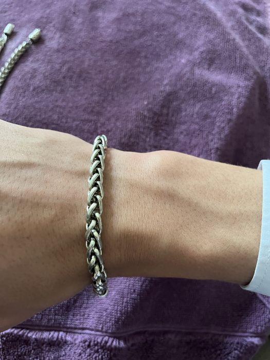 Продам серебрянные браслеты