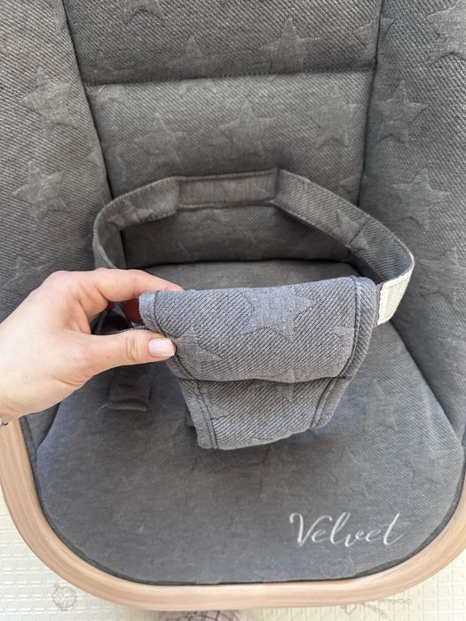 Бебешки шезлонг Chipolino “Velvet”